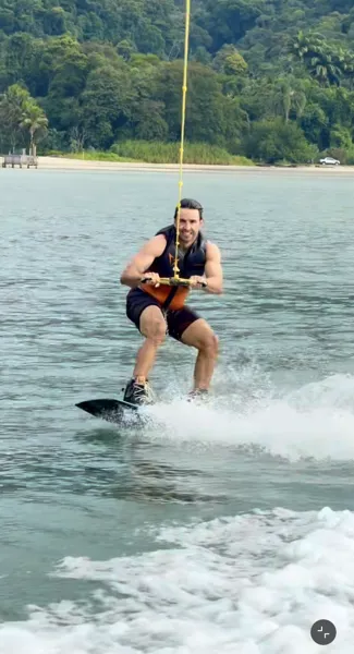 Wakeboard Tour: Praias e Adrenalina em Angra